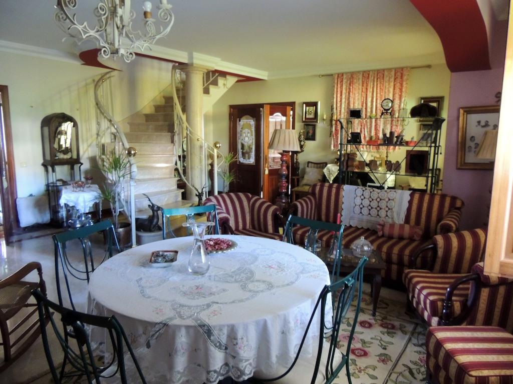 Casal Dos 5 Hotel Minde Екстериор снимка