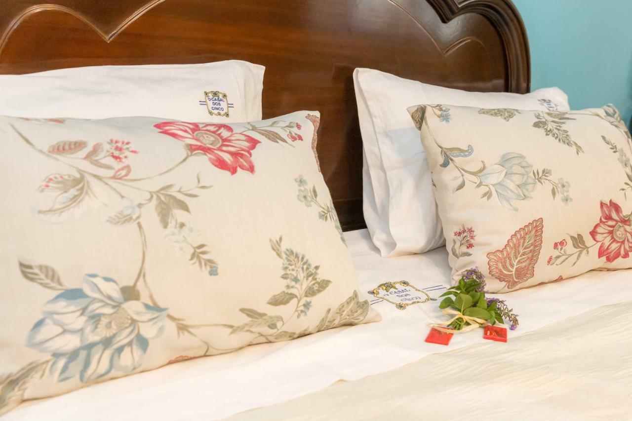 Casal Dos 5 Hotel Minde Екстериор снимка