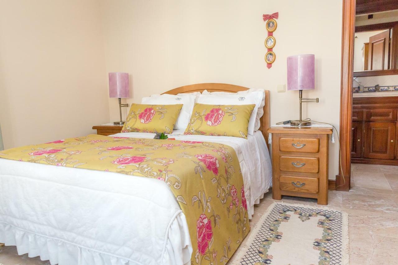 Casal Dos 5 Hotel Minde Екстериор снимка